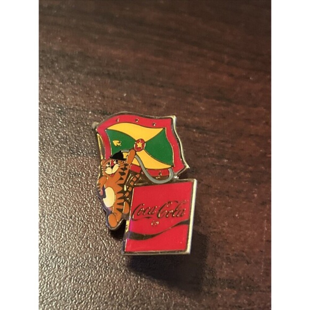 1988 Seoul Olympics Coca Cola Hodori Tiger Grenada‎ Flag Lapel Pin